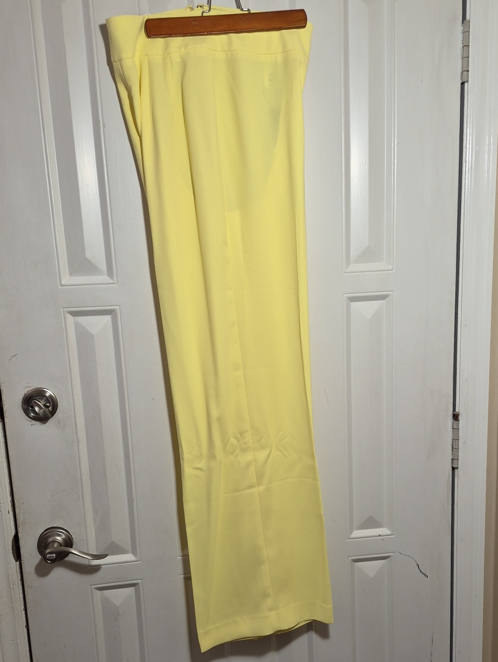 NWT EXPRESS Yellow Wide Leg, Super High Rise Slacks/Pants